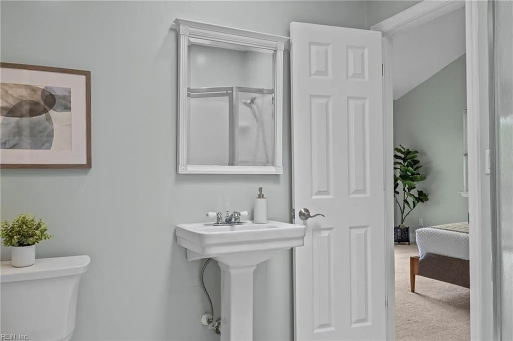 Virginia Beach, Virginia 23454, United States, 3 Bedrooms Bedrooms, ,3 BathroomsBathrooms,Residential,Active,146295