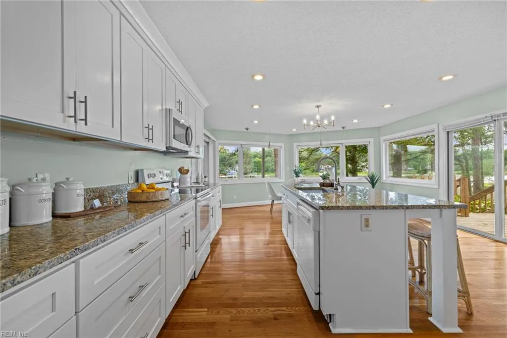 Virginia Beach, Virginia 23454, United States, 3 Bedrooms Bedrooms, ,3 BathroomsBathrooms,Residential,Active,146295