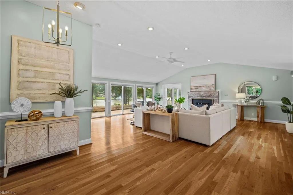 Virginia Beach, Virginia 23454, United States, 3 Bedrooms Bedrooms, ,3 BathroomsBathrooms,Residential,Active,146295