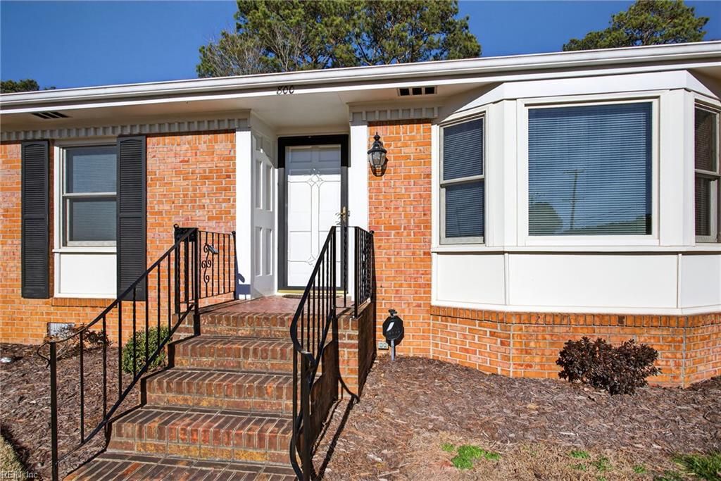 Photo of 800 Arnold Palmer Drive, Portsmouth, VA 23701 (MLS # 10614092)