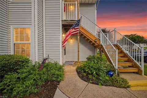 Photo of 5639 Summit Arch, Virginia Beach, VA 23462 (MLS # 10650494)