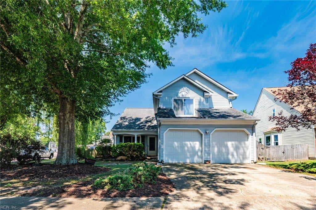 Photo of 1993 Ashmont Dr Drive, Virginia Beach, VA 23456 (MLS # 10639634)