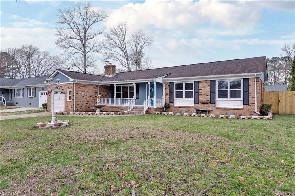 Photo of 225 Shadywood Drive, Newport News, VA 23602 (MLS # 10625314)