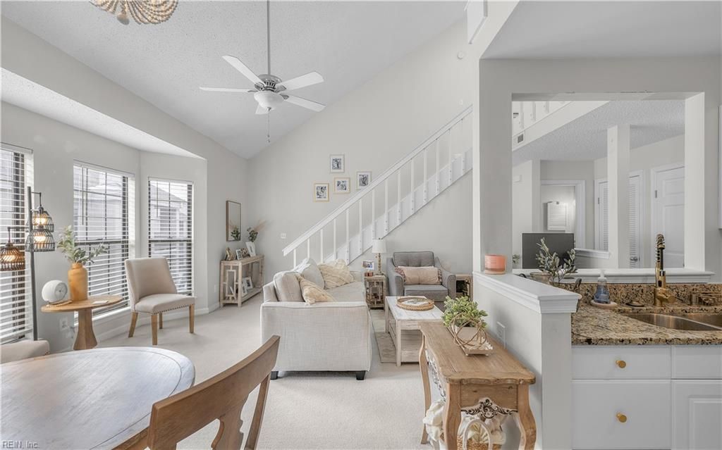 Photo of 405 Harbour Point # 305, Virginia Beach, VA 23451 (MLS # 10618106)