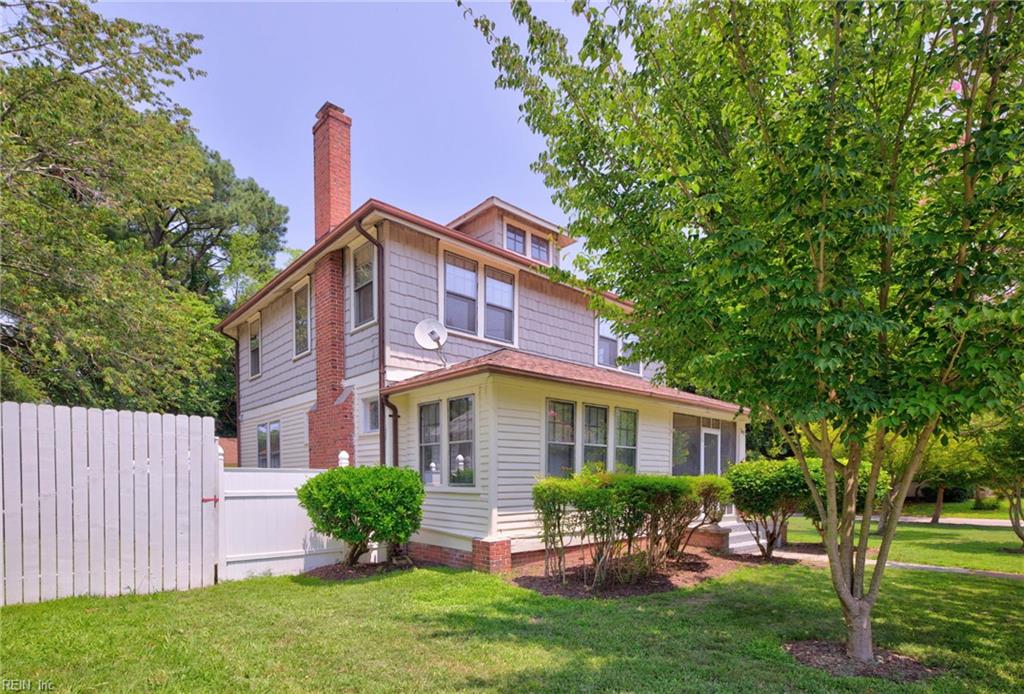 Photo of 342 Glendale Avenue, Norfolk, VA 23505 (MLS # 10642638)