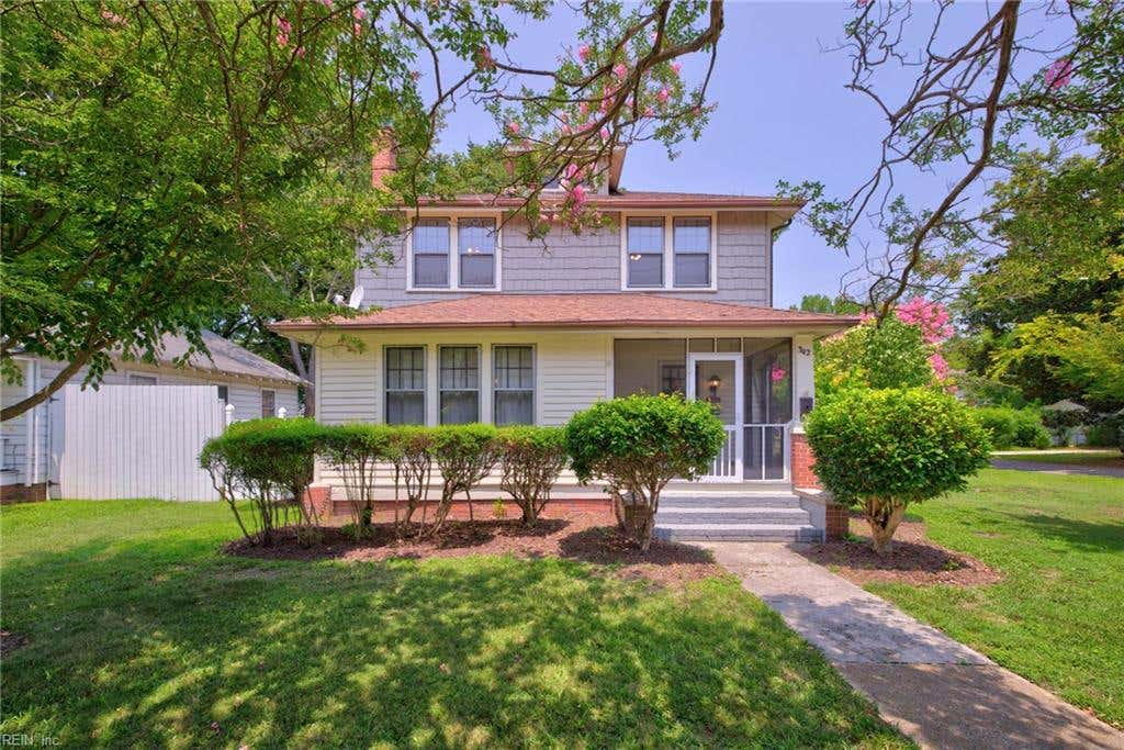 Photo of 342 Glendale Avenue, Norfolk, VA 23505 (MLS # 10642638)
