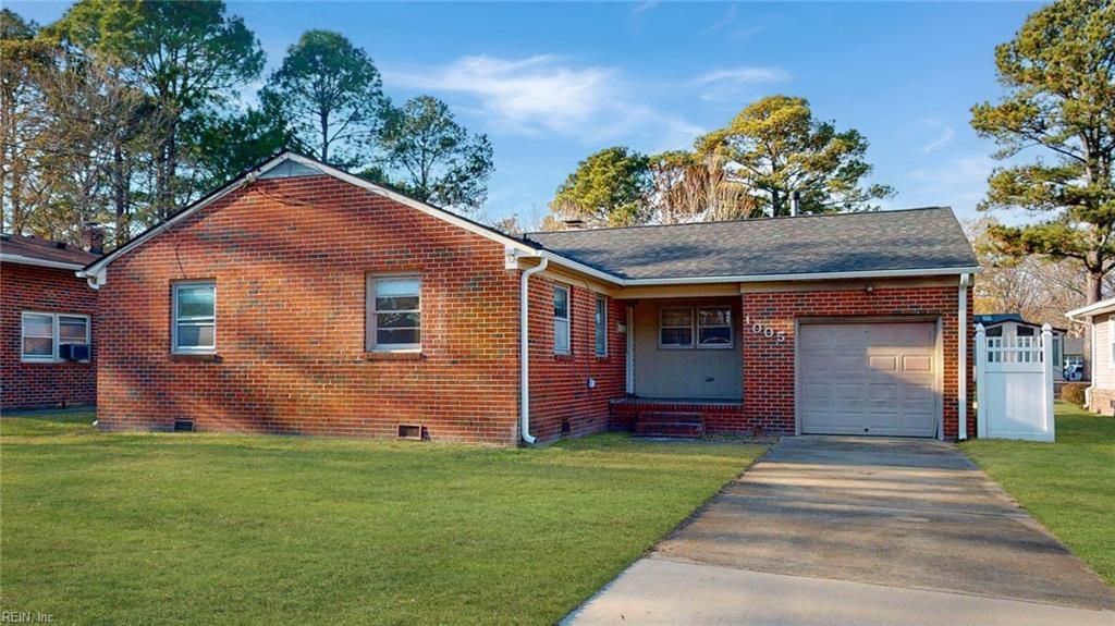 Photo of 1005 North Avenue, Newport News, VA 23605 (MLS # 10618290)