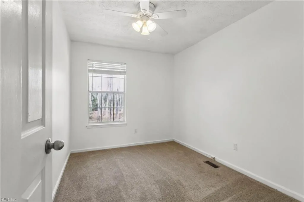 Newport News, Virginia 23602, United States, 3 Bedrooms Bedrooms, ,2 BathroomsBathrooms,Residential,Active,97485