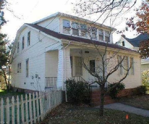 Photo of 1721 Barron Street, Portsmouth, VA 23704 (MLS # 10657340)
