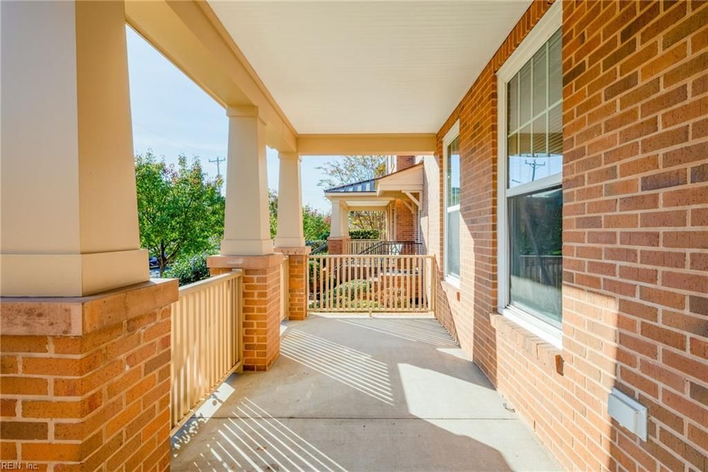 Photo of 748 Washington Avenue, Norfolk, VA 23504 (MLS # 10623793)