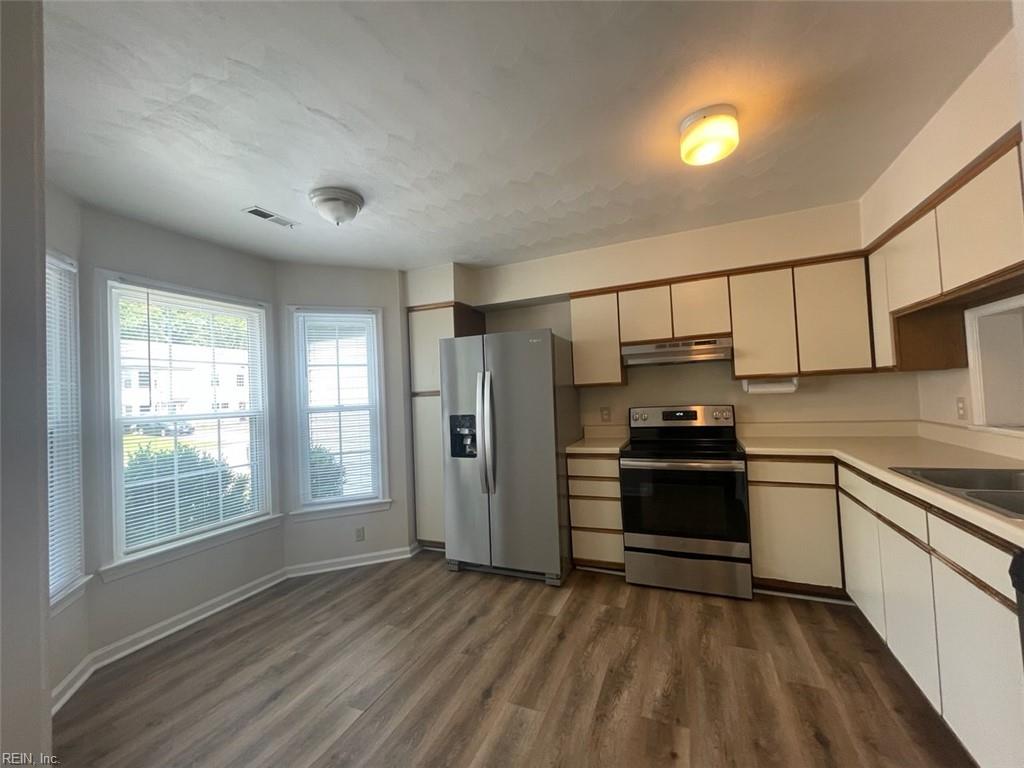 Photo of 4613 Stonebridge Lane, Virginia Beach, VA 23462 (MLS # 10651442)