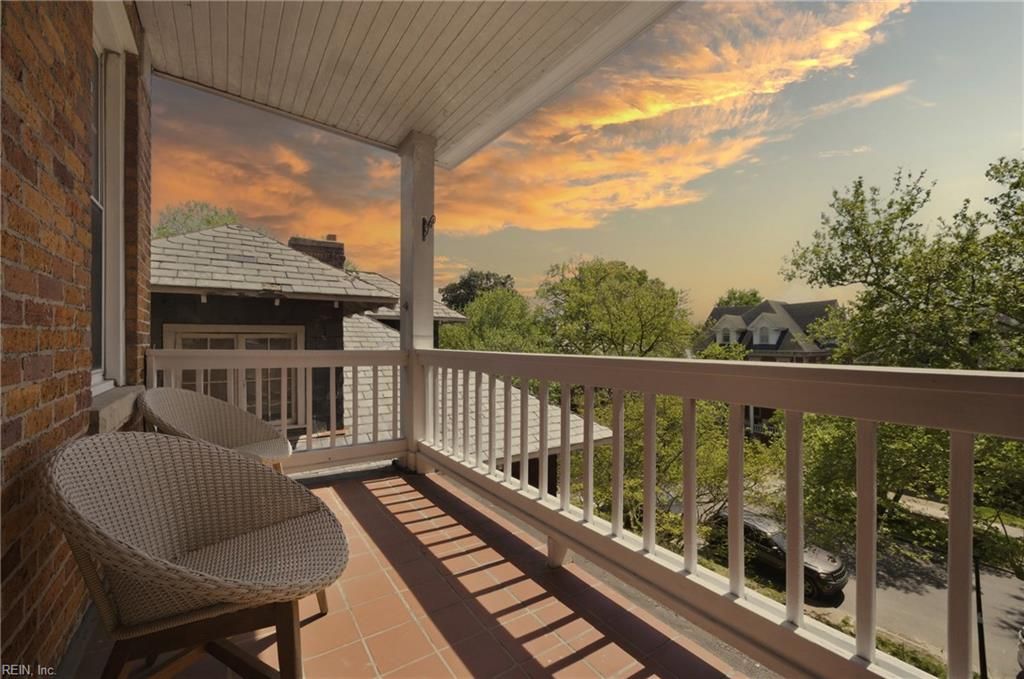 Photo of 610 W Princess Anne Rd Rd #A3, Norfolk, VA 23517 (MLS # 10629507)