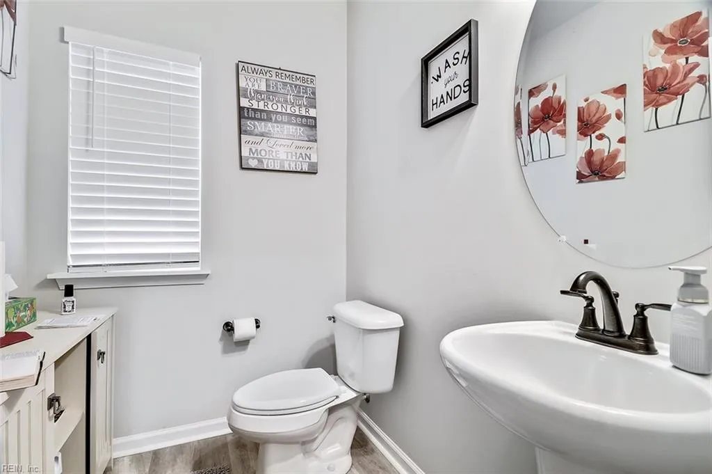 Suffolk, Virginia 23434, United States, 3 Bedrooms Bedrooms, ,3 BathroomsBathrooms,Residential,Active,155802