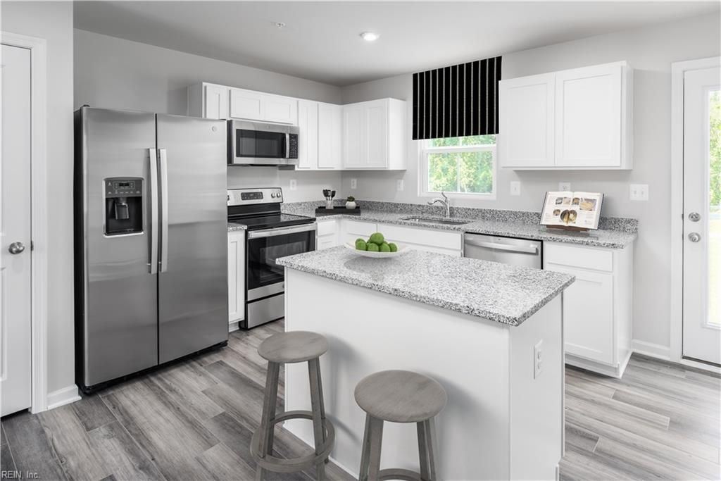 Photo of 618 Hopi Court, Portsmouth, VA 23701 (MLS # 10612009)