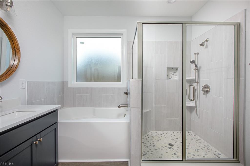 Chesapeake, Virginia 23322, United States, 5 Bedrooms Bedrooms, ,4 BathroomsBathrooms,Residential,Active,66019