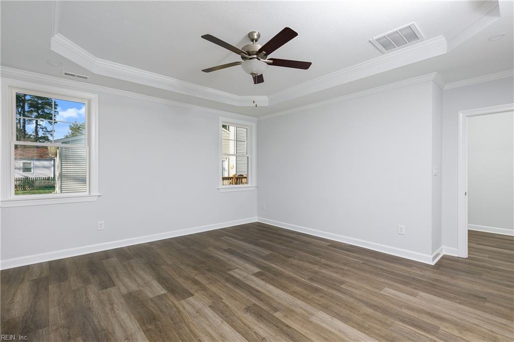 Chesapeake, Virginia 23322, United States, 5 Bedrooms Bedrooms, ,4 BathroomsBathrooms,Residential,Active,66019