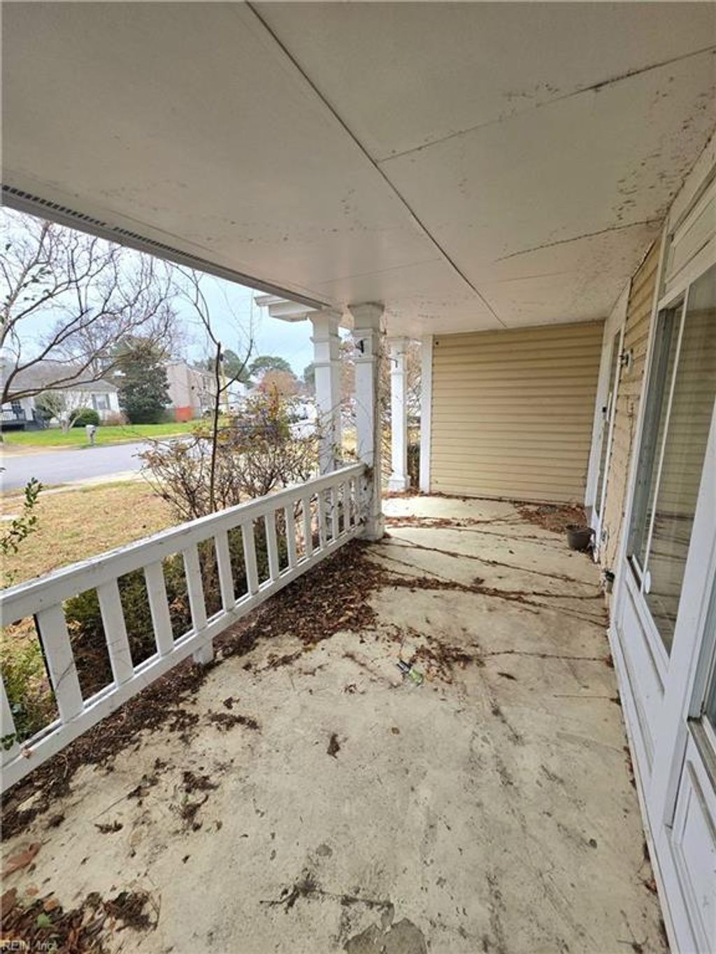 Photo of 145 Alaric Drive, Hampton, VA 23664 (MLS # 10614301)