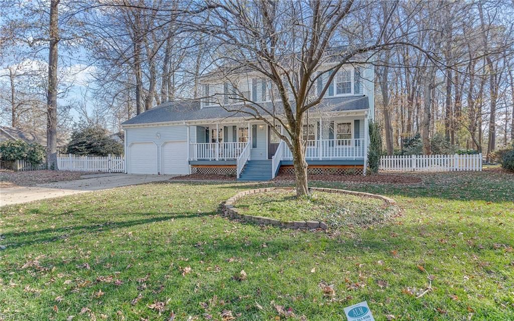 Photo of 1219 Fairway Drive, Chesapeake, VA 23320 (MLS # 10613573)