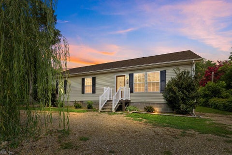Photo of 402 E Main Street, Wakefield, VA 23888 (MLS # 10649165)