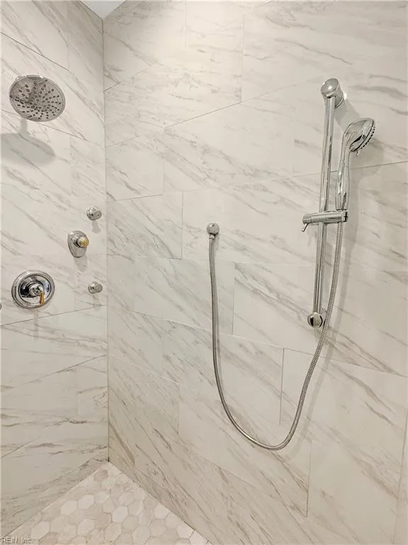 Hampton, Virginia 23669, United States, 4 Bedrooms Bedrooms, ,2 BathroomsBathrooms,Residential,Active,226498