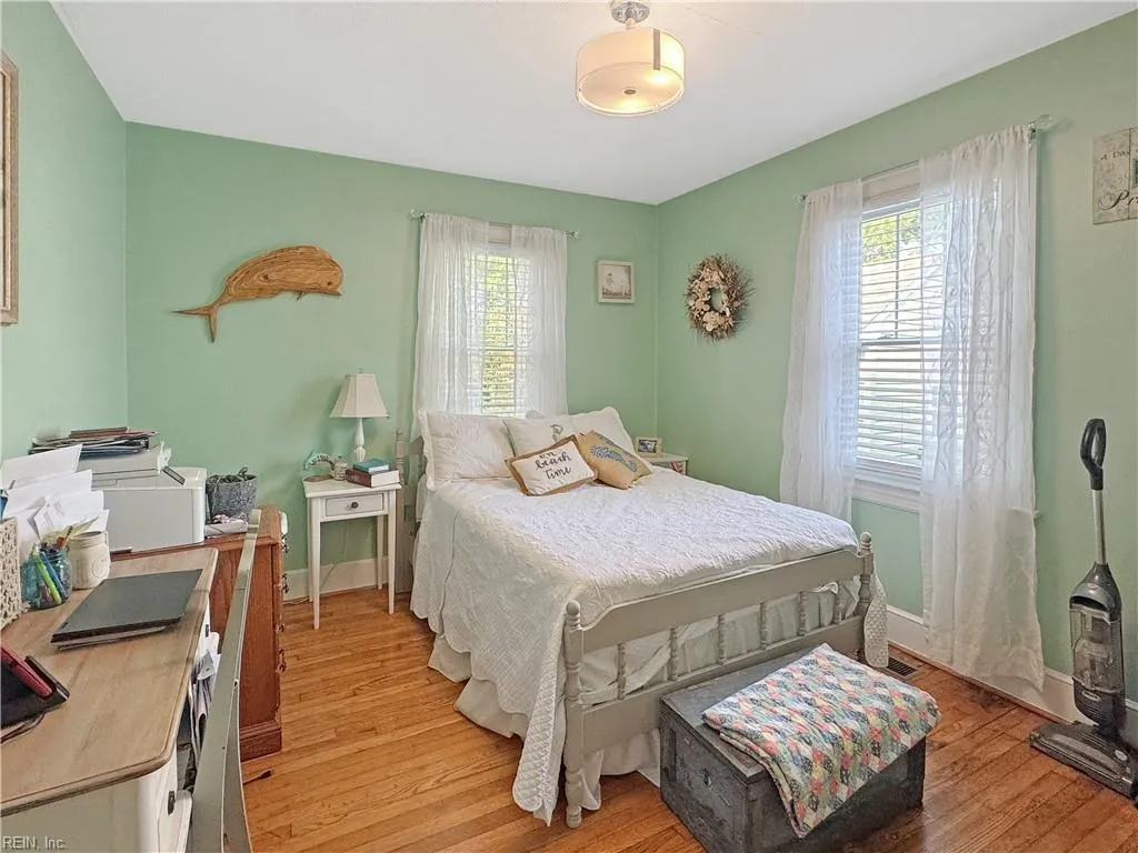 Hampton, Virginia 23669, United States, 4 Bedrooms Bedrooms, ,2 BathroomsBathrooms,Residential,Active,226498