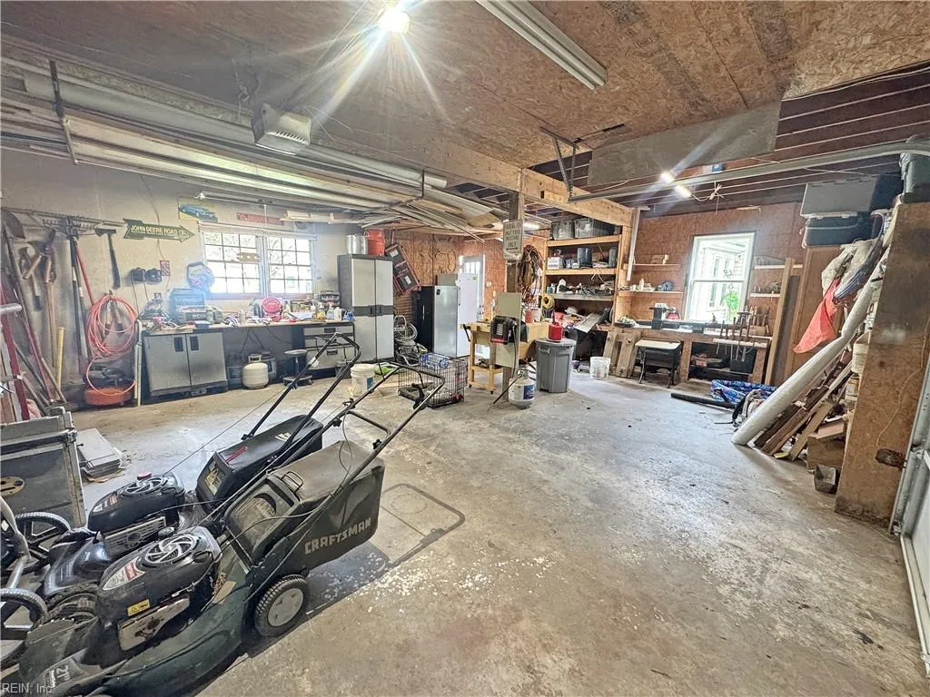 Hampton, Virginia 23669, United States, 4 Bedrooms Bedrooms, ,2 BathroomsBathrooms,Residential,Active,226498