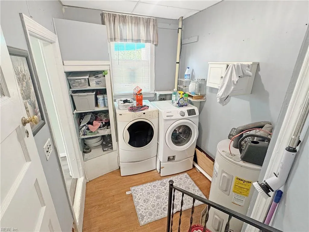 Hampton, Virginia 23669, United States, 4 Bedrooms Bedrooms, ,2 BathroomsBathrooms,Residential,Active,226498