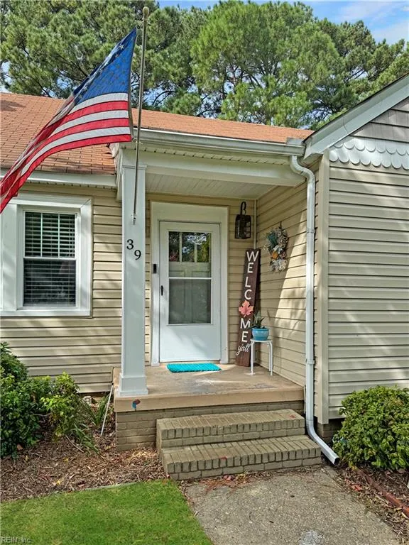 Hampton, Virginia 23669, United States, 4 Bedrooms Bedrooms, ,2 BathroomsBathrooms,Residential,Active,226498