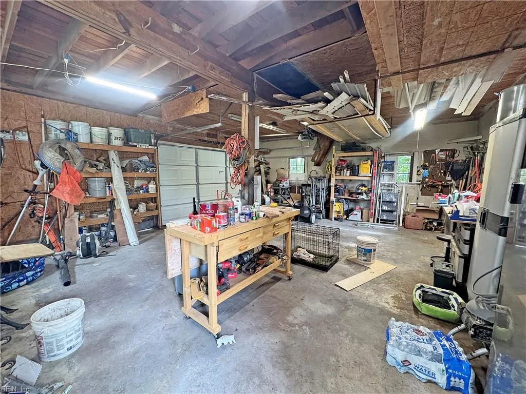 Hampton, Virginia 23669, United States, 4 Bedrooms Bedrooms, ,2 BathroomsBathrooms,Residential,Active,226498