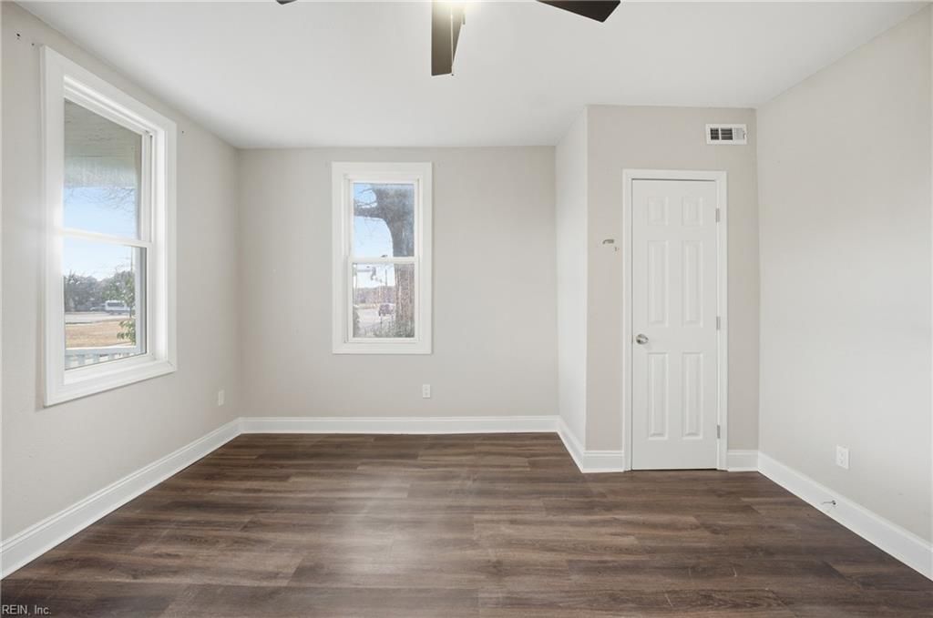 Photo of 1014 Goff Street, Norfolk, VA 23504 (MLS # 10617846)