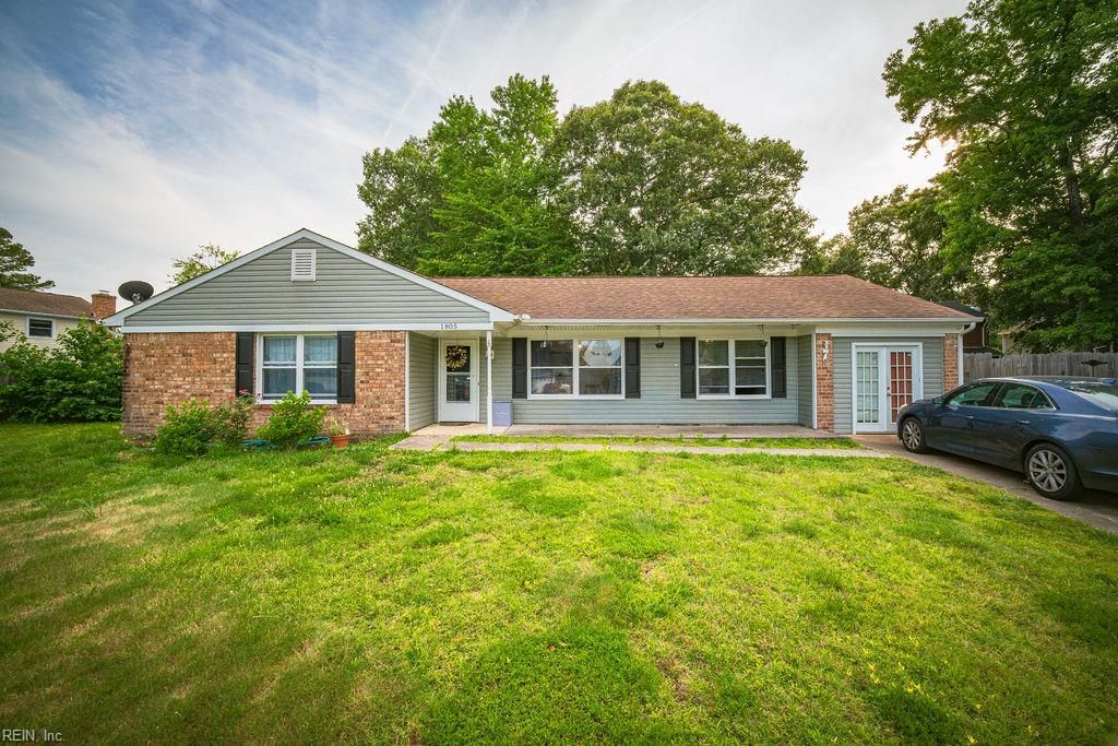 Photo of 1805 Saranac Court, Virginia Beach, VA 23453 (MLS # 10639076)