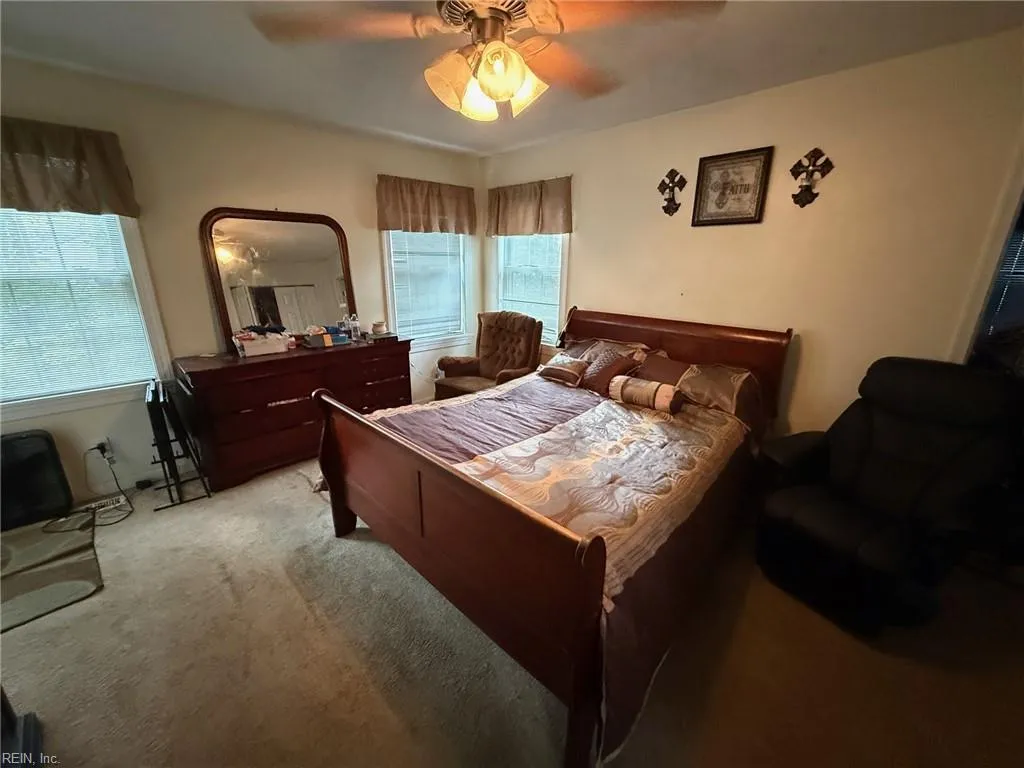 Portsmouth, Virginia 23701, United States, 3 Bedrooms Bedrooms, ,2 BathroomsBathrooms,Residential,Active,218811