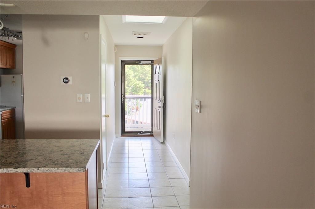 Photo of 3200 Lynnhaven Drive #309, Virginia Beach, VA 23451 (MLS # 10605934)