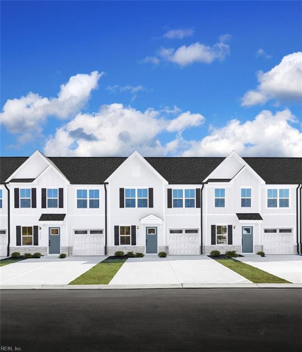 Photo of 5014 Winding Creek #2F, Williamsburg, VA 23188 (MLS # 10616874)