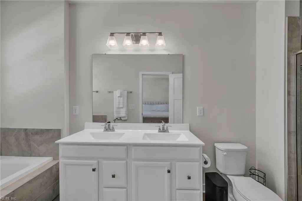 Suffolk, Virginia 23435, United States, 4 Bedrooms Bedrooms, ,4 BathroomsBathrooms,Residential,Active,149757