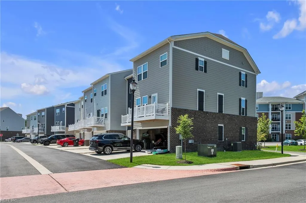 Suffolk, Virginia 23435, United States, 4 Bedrooms Bedrooms, ,4 BathroomsBathrooms,Residential,Active,149757