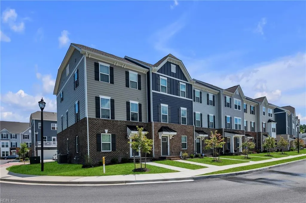 Suffolk, Virginia 23435, United States, 4 Bedrooms Bedrooms, ,4 BathroomsBathrooms,Residential,Active,149757