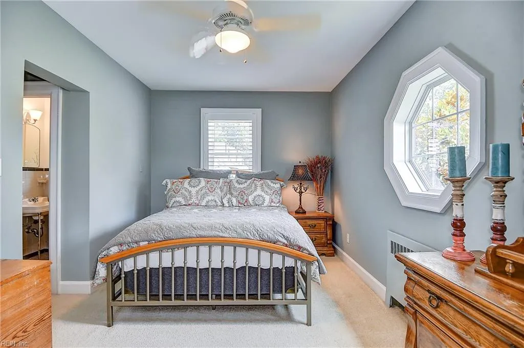 Newport News, Virginia 23601, United States, 5 Bedrooms Bedrooms, ,5 BathroomsBathrooms,Residential,Active,185771