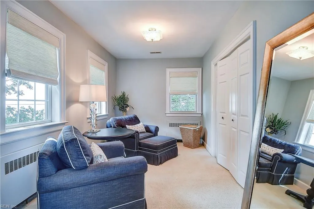 Newport News, Virginia 23601, United States, 5 Bedrooms Bedrooms, ,5 BathroomsBathrooms,Residential,Active,185771