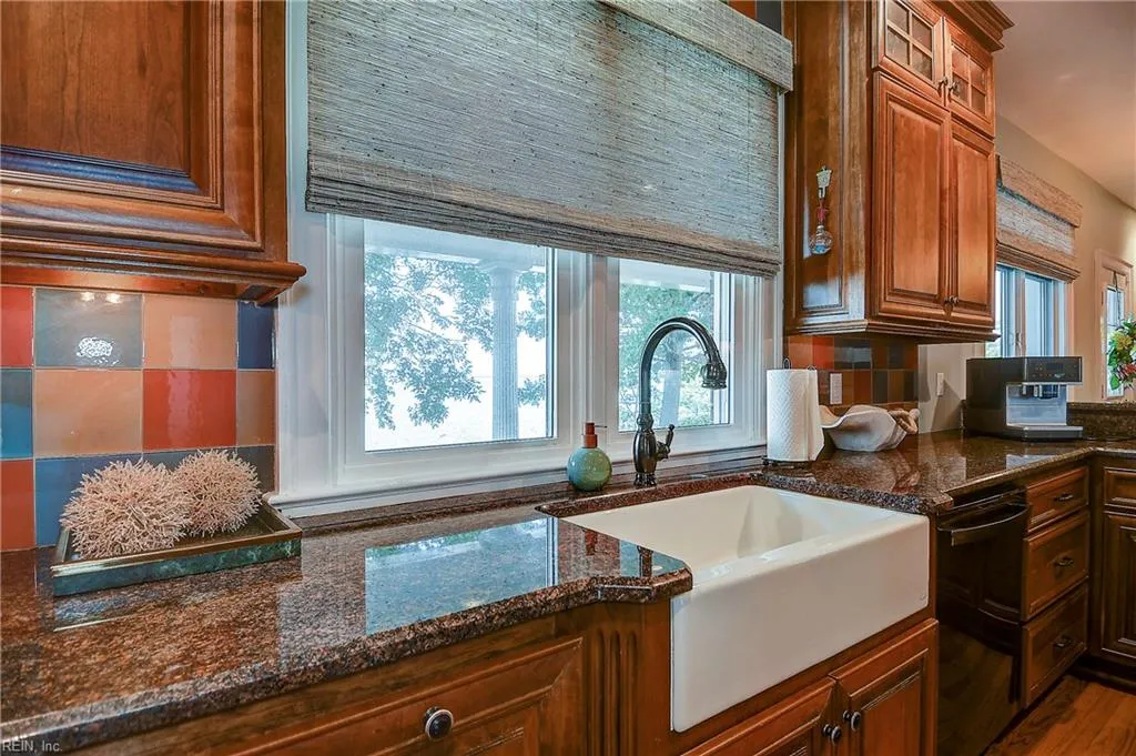 Newport News, Virginia 23601, United States, 5 Bedrooms Bedrooms, ,5 BathroomsBathrooms,Residential,Active,185771