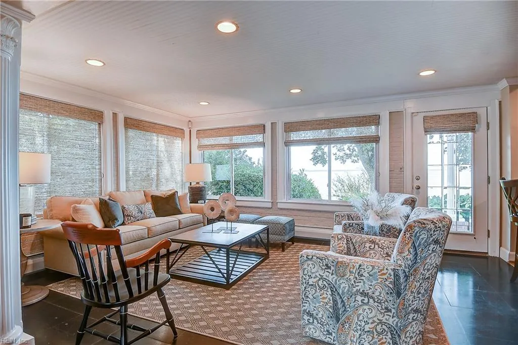 Newport News, Virginia 23601, United States, 5 Bedrooms Bedrooms, ,5 BathroomsBathrooms,Residential,Active,185771