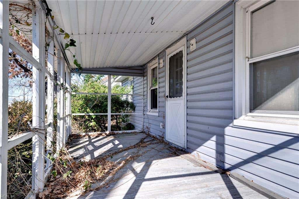 Photo of 434 Rockwell Road, Hampton, VA 23669 (MLS # 10647130)