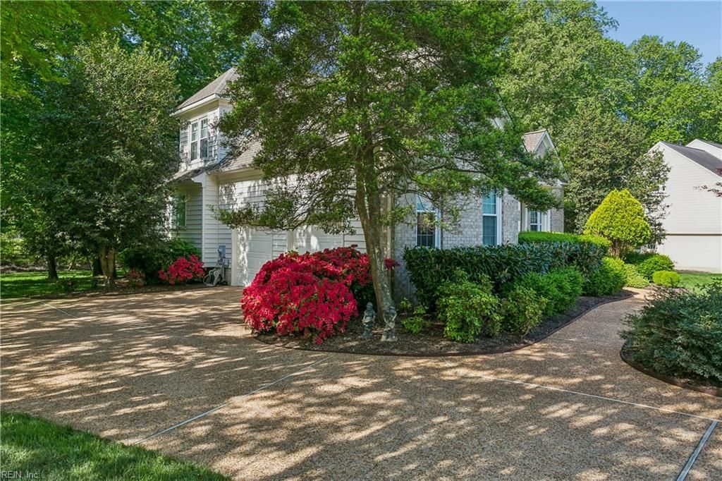 Photo of 500 Meherrin Run, Yorktown, VA 23693 (MLS # 10630192)