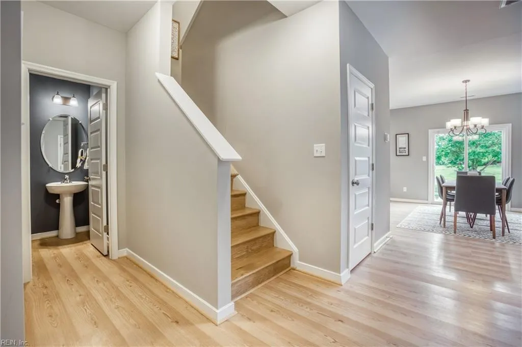 Suffolk, Virginia 23434, United States, 4 Bedrooms Bedrooms, ,3 BathroomsBathrooms,Residential,Active,171224