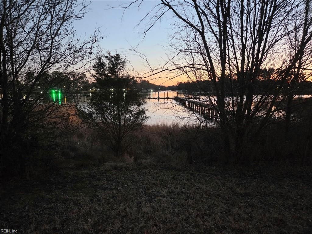 Photo of 460 Shorewood Court, Norfolk, VA 23502 (MLS # 10620236)