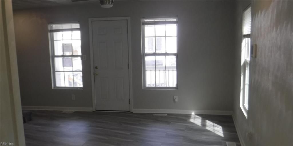 Photo of 74 Hobson Street, Portsmouth, VA 23704 (MLS # 10627622)