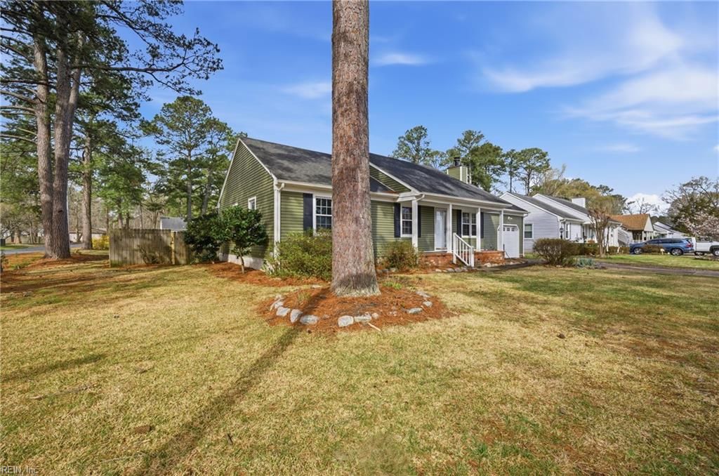 Photo of 540 Akron Avenue, Chesapeake, VA 23322 (MLS # 10625496)