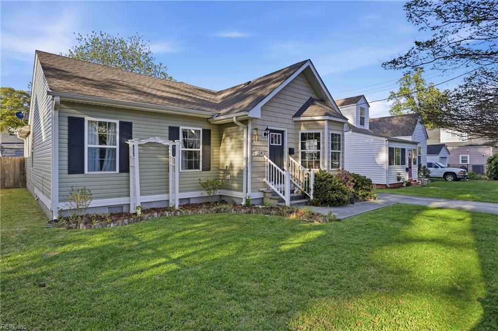 Photo of 228 Neoma Drive, Norfolk, VA 23503 (MLS # 10629340)