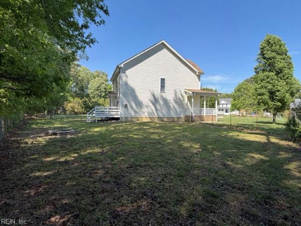 Photo of 5 Lone Star Lane, Poquoson, VA 23662 (MLS # 10629871)