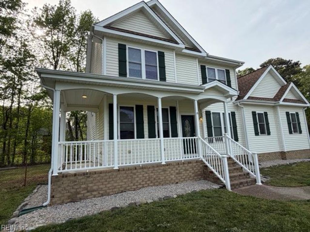 Photo of 5 Lone Star Lane, Poquoson, VA 23662 (MLS # 10629871)